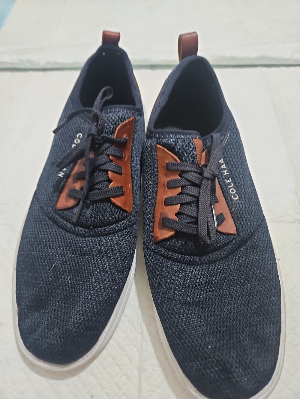 Cole Haan Navy Knit Sneakers with Brown Accents Sz 10.5